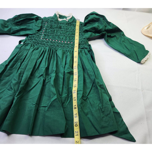 Girls' Green White Lace Trim Puffed Long Sleeve Zip Back Holiday Smocked Dress - Picture 4 of 6